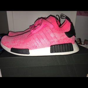 Adidas NMD_R1 PINK sneakers